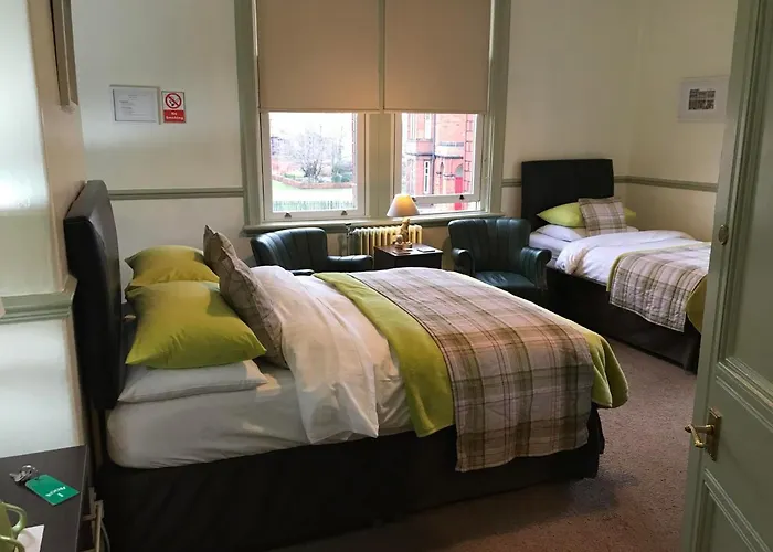 Abberley House Bed & Breakfast 3*